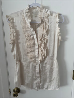 Converse One Star Ruffle Blouse Large Cream Sleeveless Pleated Front Top Boho